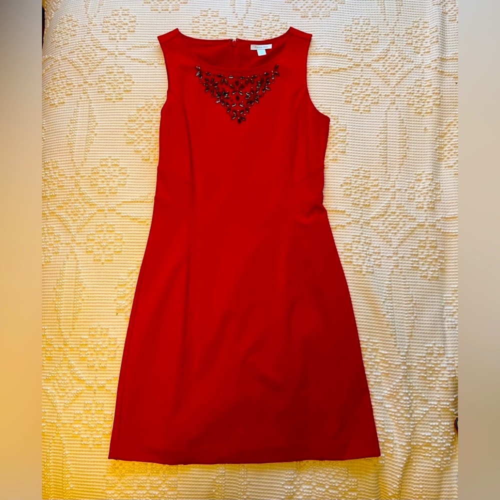 Red sleeveless jersey knit lined dress